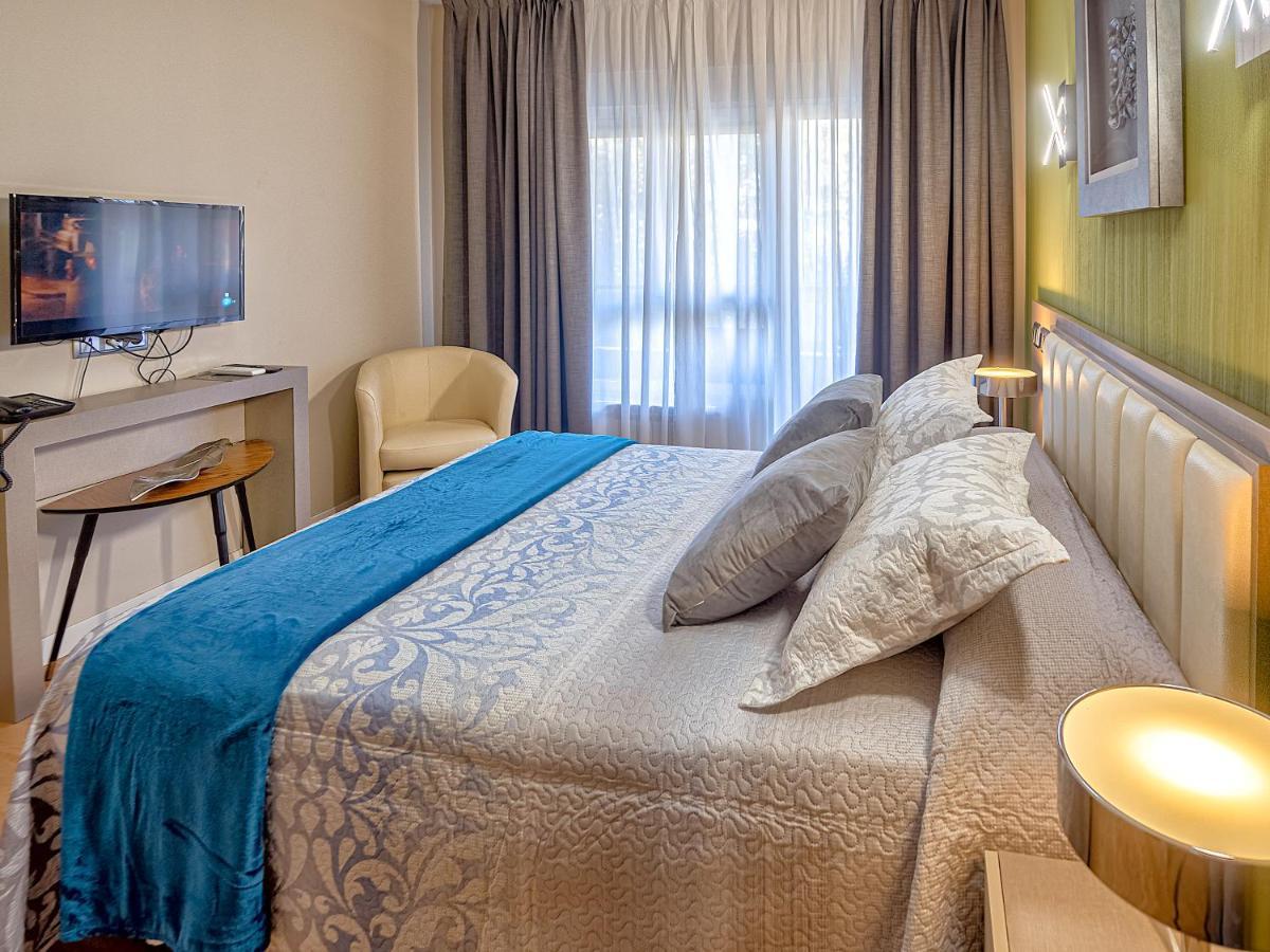 Hostal Real Аранхуэс Экстерьер фото