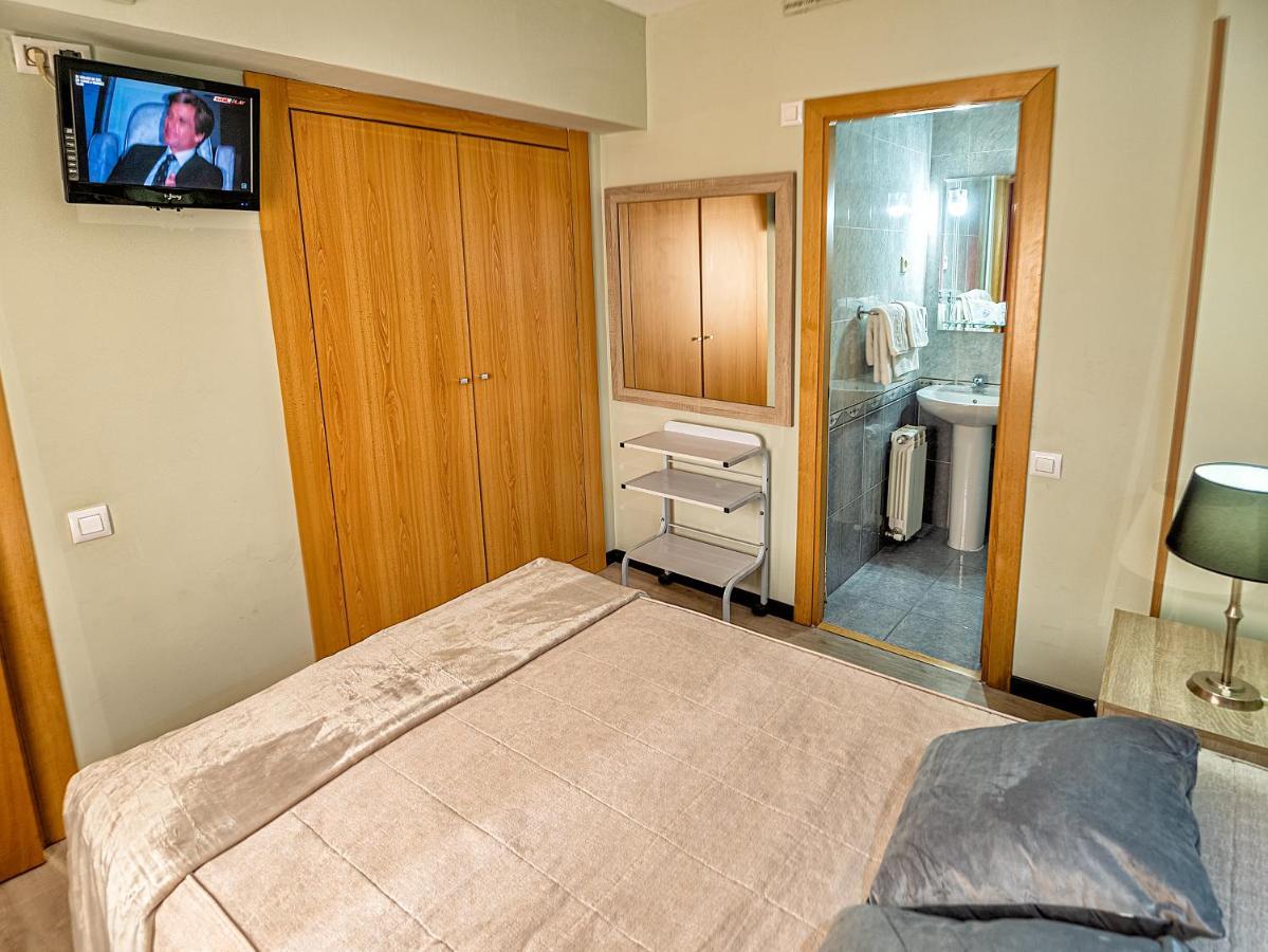 Hostal Real Аранхуэс Экстерьер фото