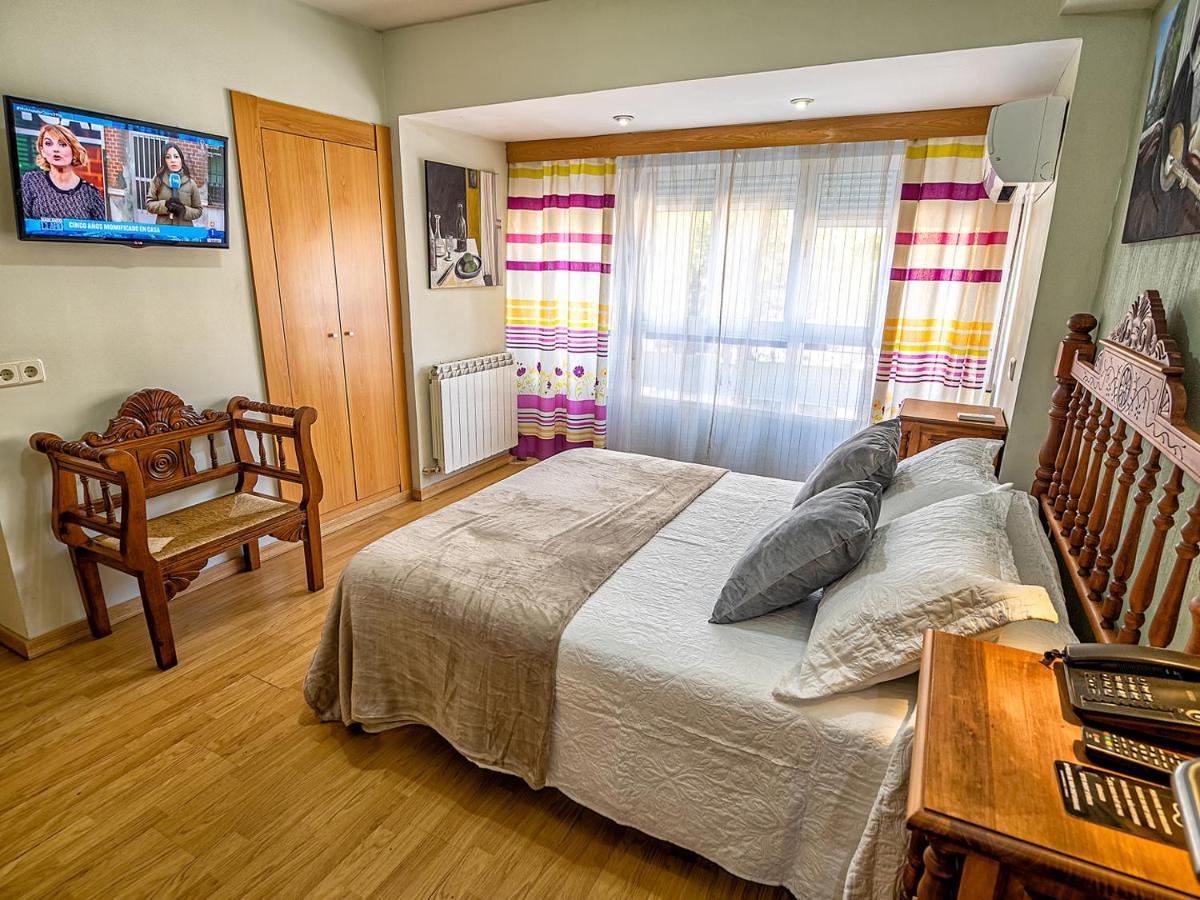 Hostal Real Аранхуэс Экстерьер фото